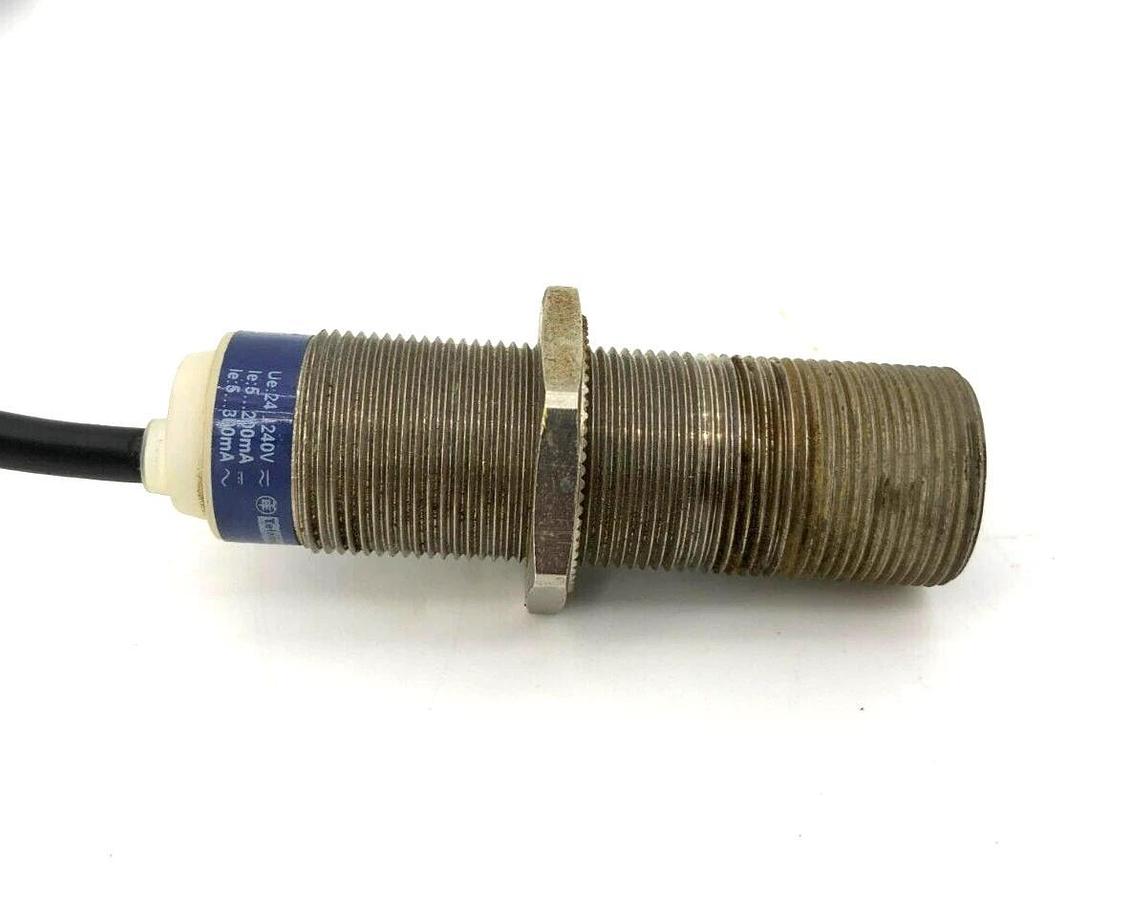 Used Telemecanique XS618B1MBL2 Inductive Proximity Sensor 18MM 12-48 VDC