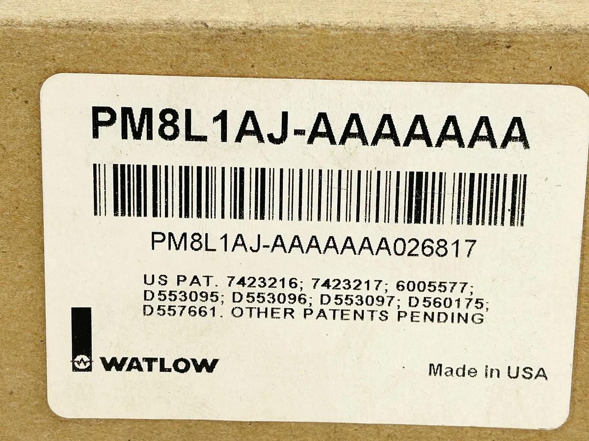 New Watlow PM8L1AJ-AAAAAAA Multi-Function Controller 240V Red/Green Display
