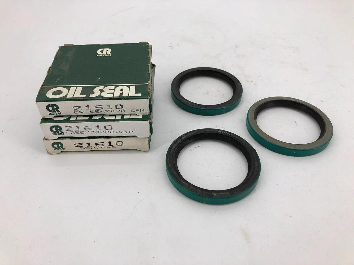 Used Lot of 3 New Chicago Rawhide 21610 Oil Seals