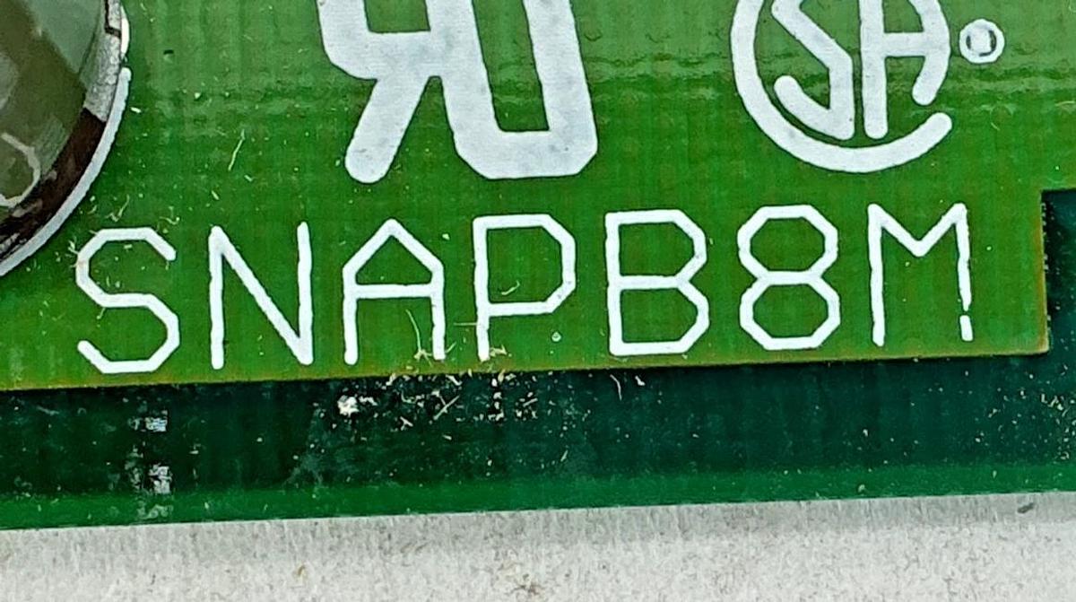 New OPTO 22 SNAP-B8M Module Rack 8-Modules 2.6A 5.2VDC