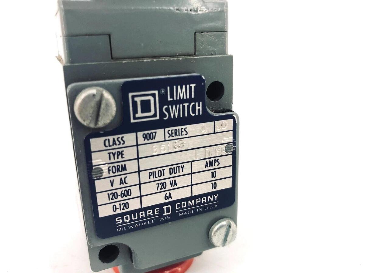 Square D 9007-B51G Limit Switch 10A 600V 1/2in Thread