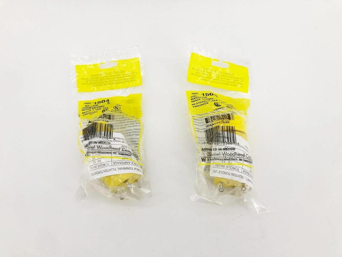 Lot of 2 New Daniel Woodhead 1504 Straight Blade Connectors 15A 125V