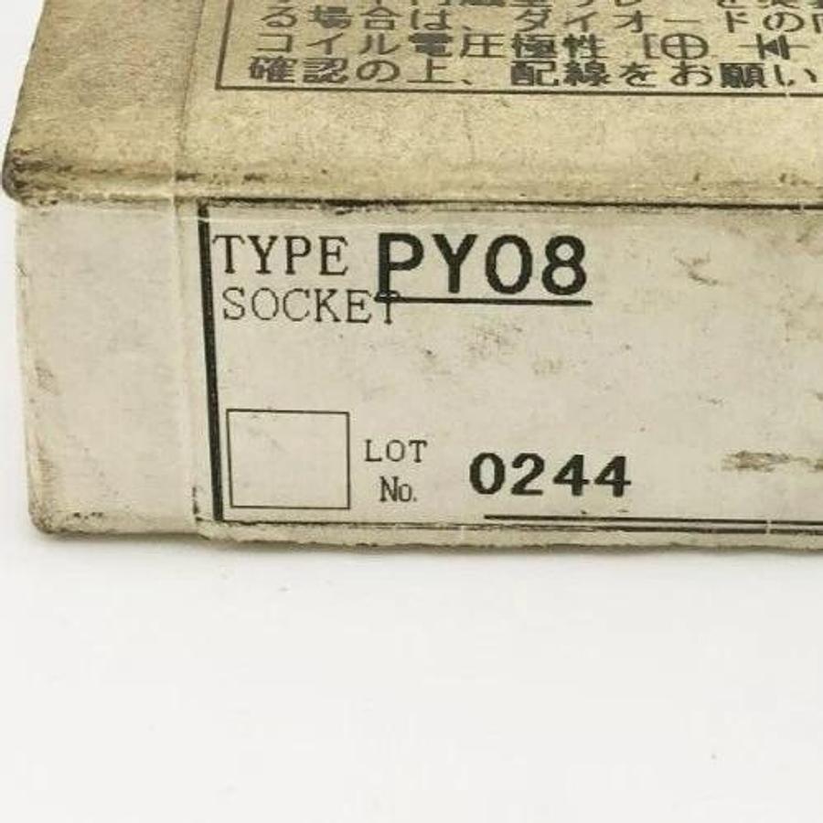 Lot of 6 New Omron PY08-0244 Relay Sockets 7A 250VAC