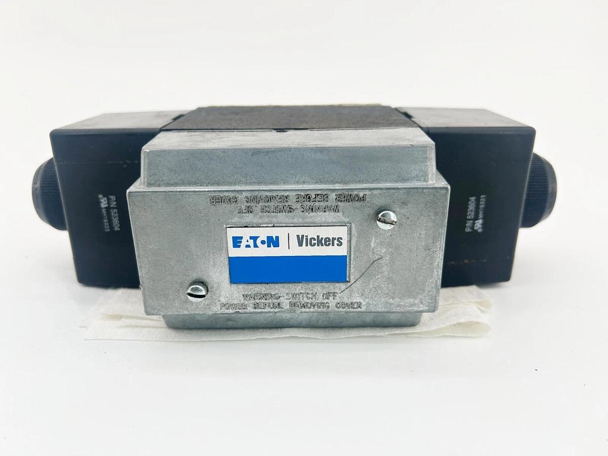 New Eaton DG4S4W-012C-BB-032-60-S491 Solenoid Valve 3600PSI 250Bar 02-153981
