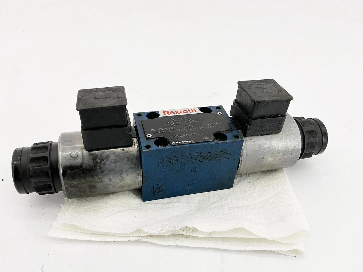 Used Rexroth 3DREP6C20/25EG24N9K4/V Hydraulic Control Valve 24VDC 25Bar R900929529
