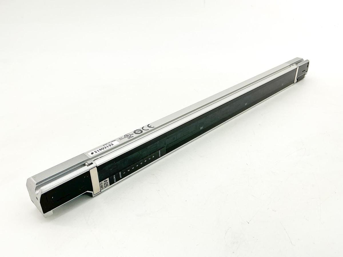 New Keyence SL-C20H-R Safety Light Curtain 24VDC 73mA Class 2 - No Box