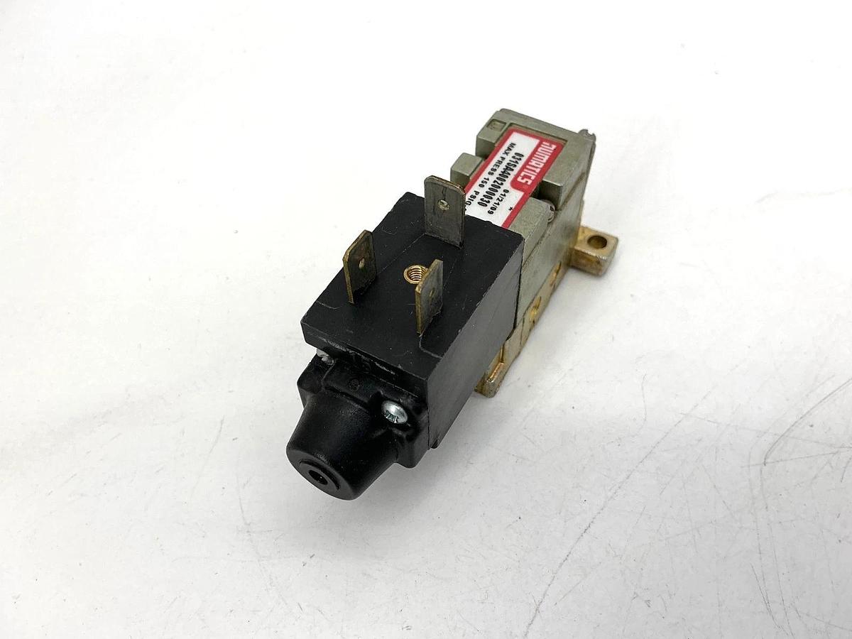 Used Numatics 031SA4002000030 Solenoid Valve 150PSIG-Air 0.06A 110/120V 50/60HZ