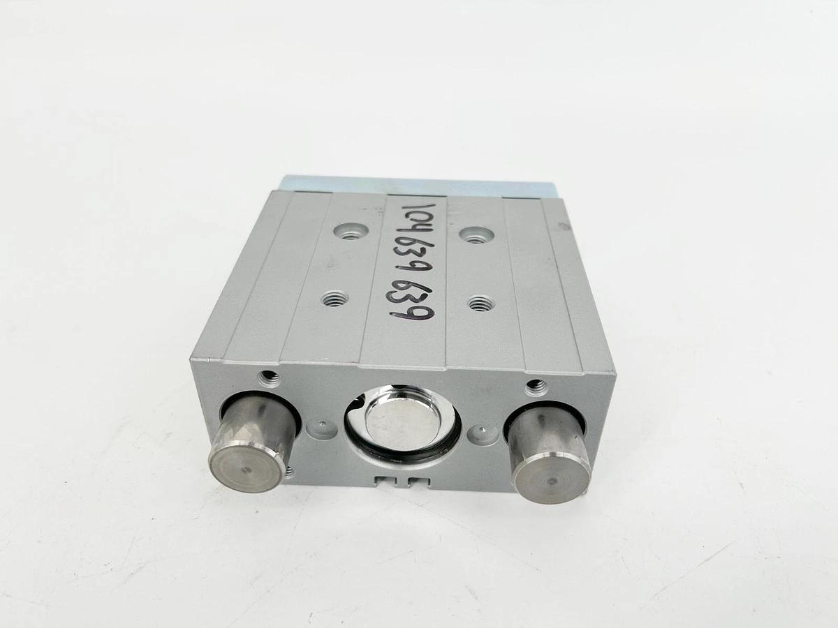 New Festo DFM-32-50-P-A-GF Pneumatic Guided Cylinder 170858 - No Box