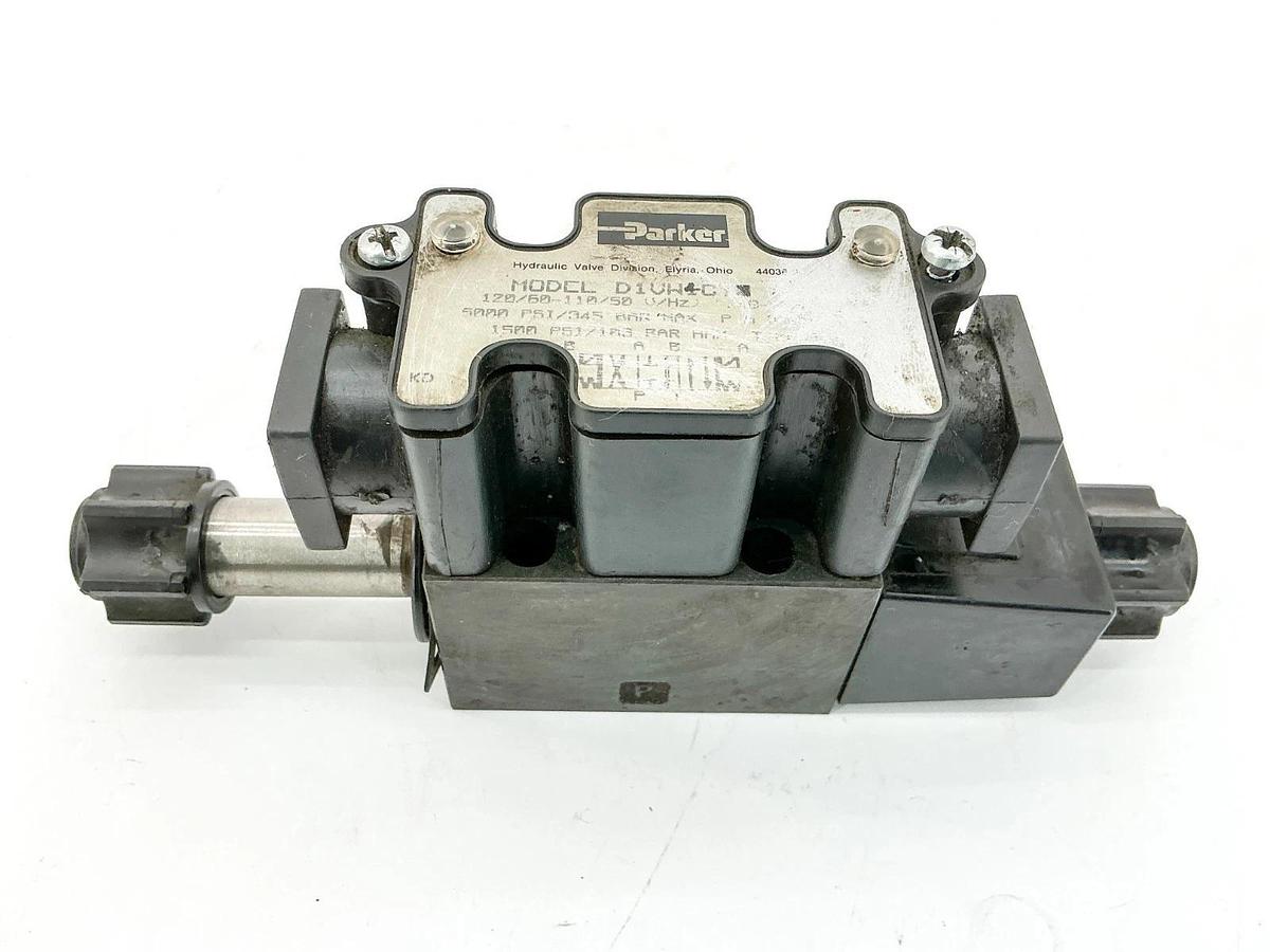 Used Parker D1VW4CY Solenoid Valve 5000PSI 110/120V - Missing Coil