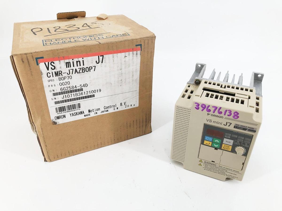 New Omron Yaskawa CIMR-J7AZB0P7 Inverter Drive VS Mini J7