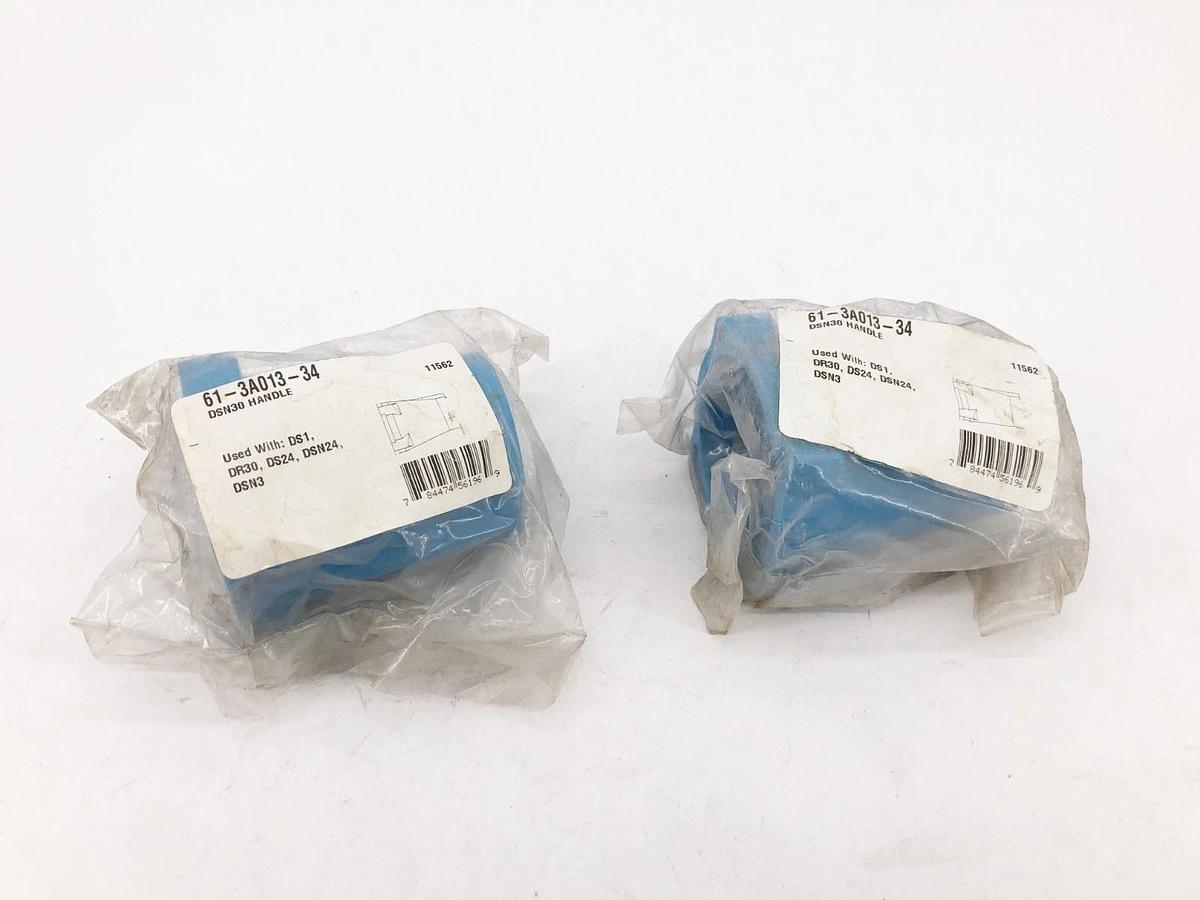 Lot of 2 New Meltric 61-3A013-34 Poly Handles DSN30 Blue Nylon