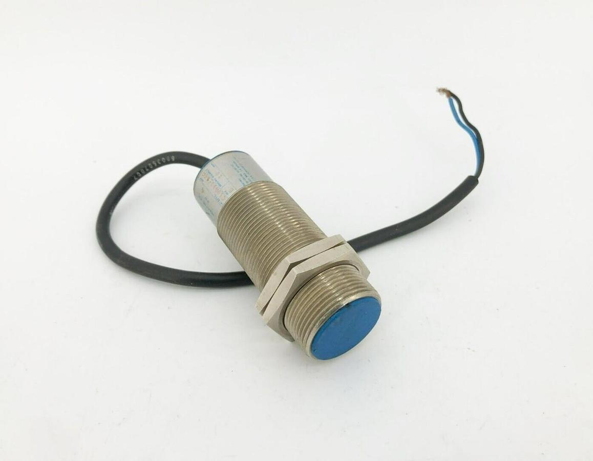 Used AB Allen Bradley 871C-C10A30-16 Ser. A Proximity Switch 10mm