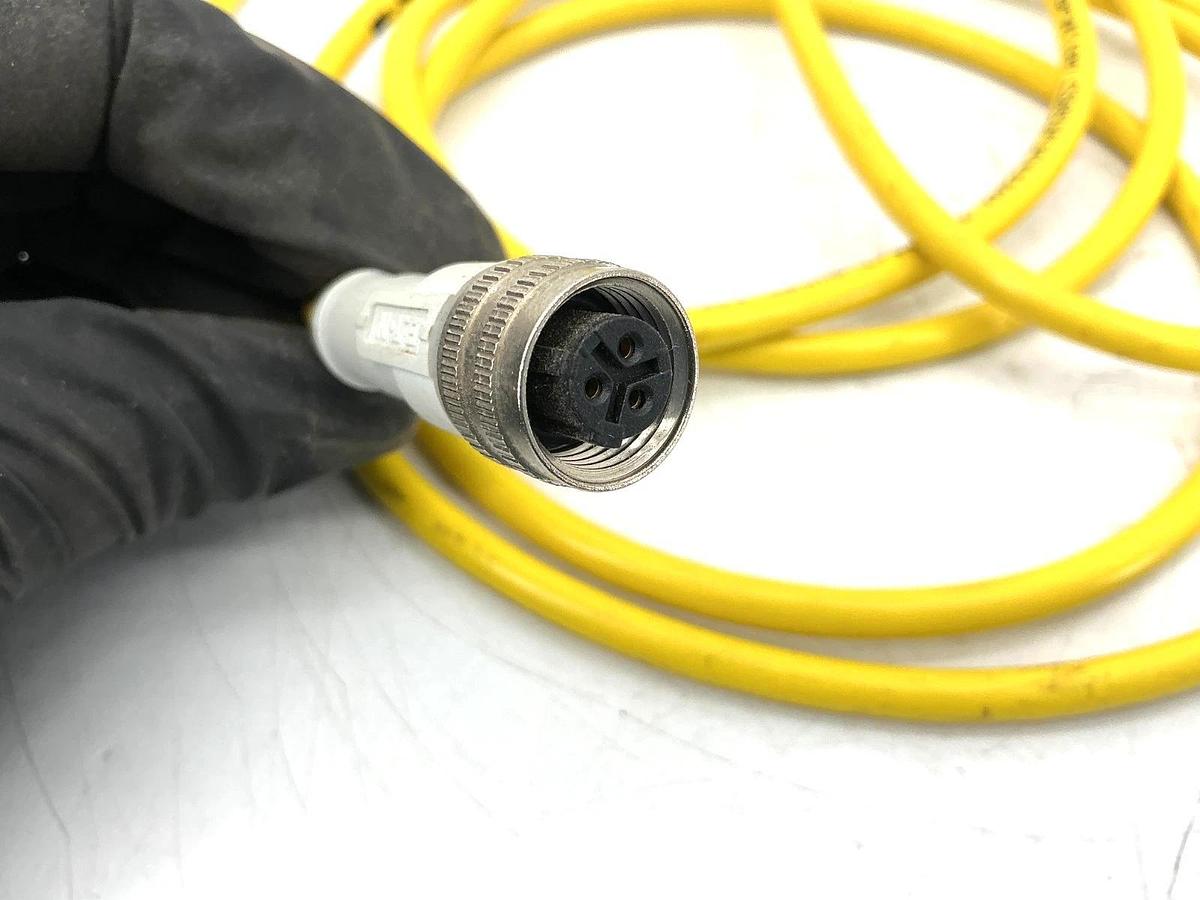 New Eaton CSAS3F3CY2202 Ser B1 Micro-Connector Cable Female 3Pin 3Wire - No Box