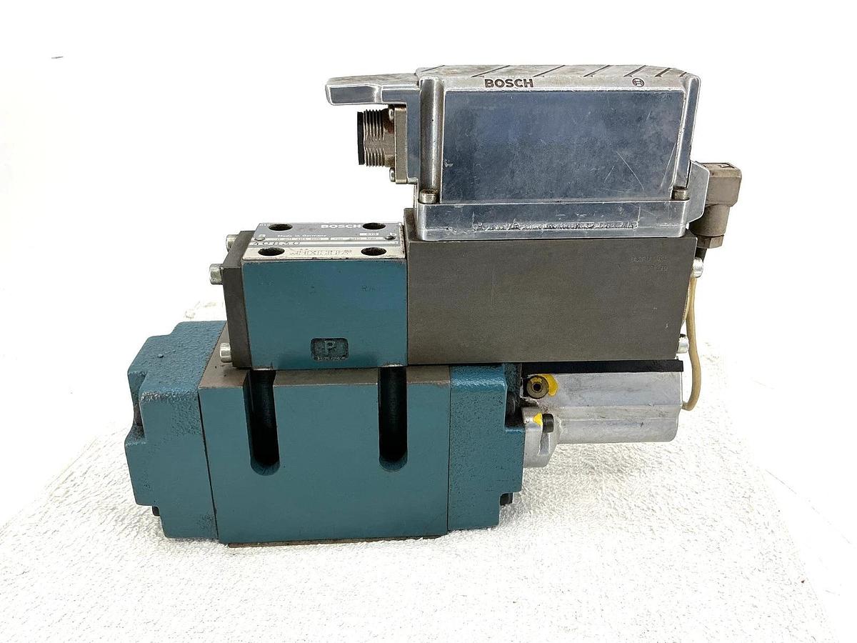Used Bosch 0811404713 3625PSI Hydraulic Valve 7-Pin 24V 4WRLE-10-E80SJ-3X/G24ETK0/A1M