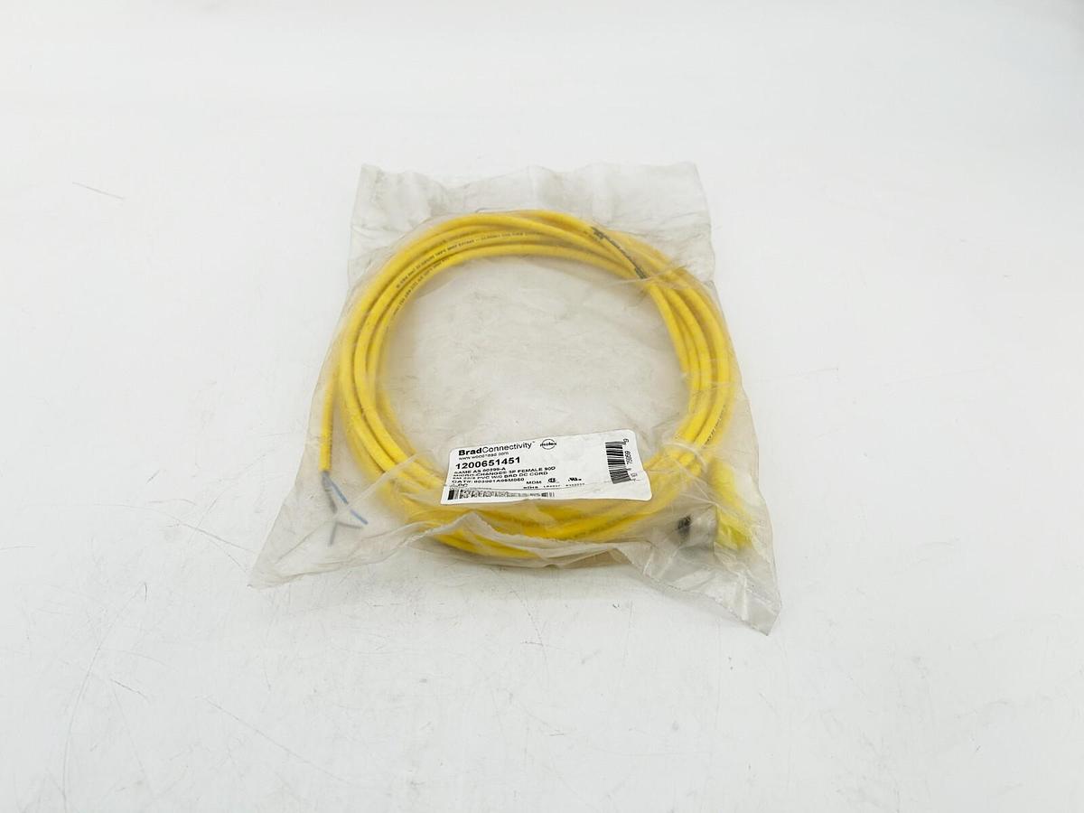 New Brad Connectivity 803001A09M050 Micro-Change 3P Female 90D m5 22/3 PVC W/O D