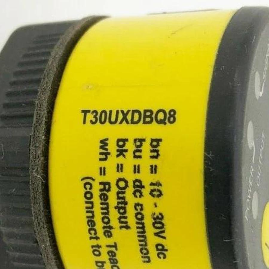 Used Banner Engineering T30UXDBQ8 Ultrasonic Proximity Sensor 30mm 80058