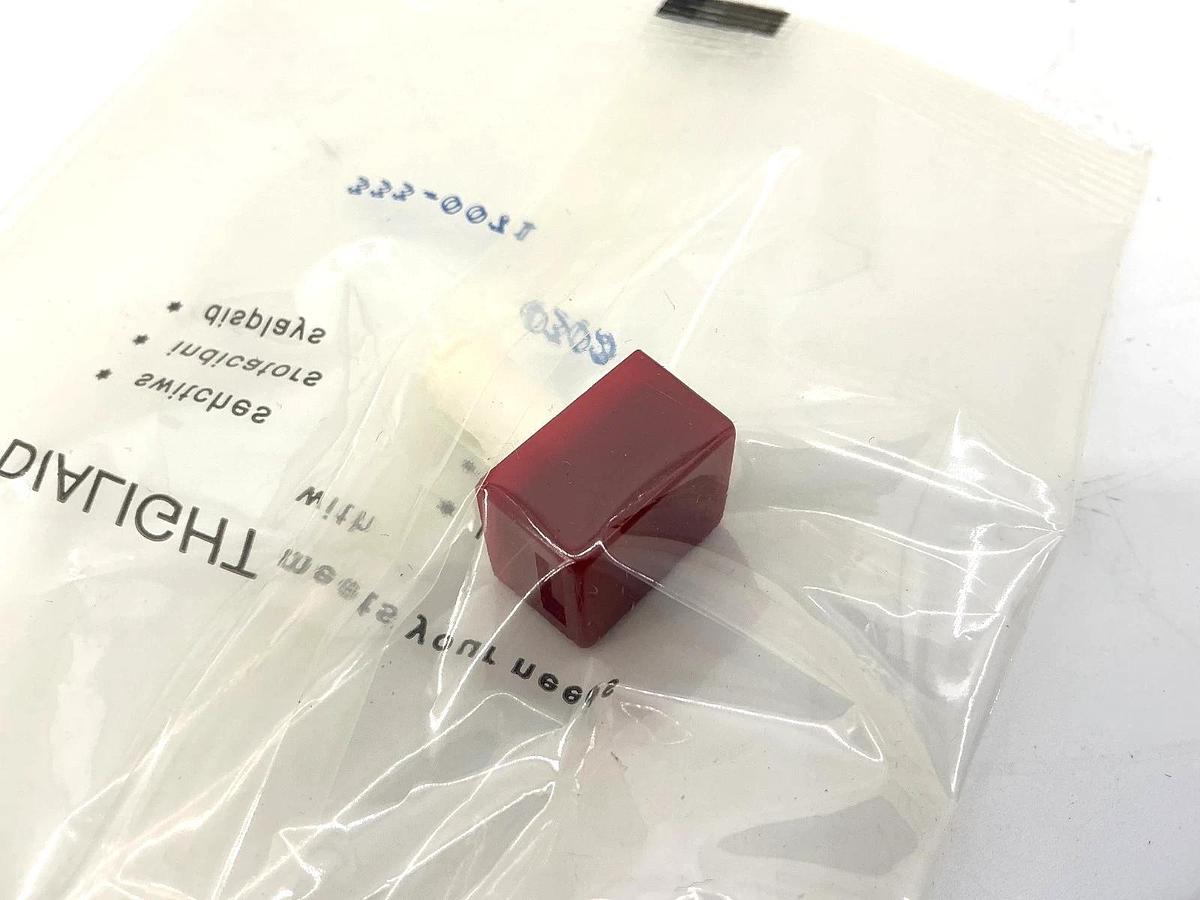 Lot of 2 New Dialight 333-0071 Illuminated Switch/Pushbutton Cap Rectangle Red