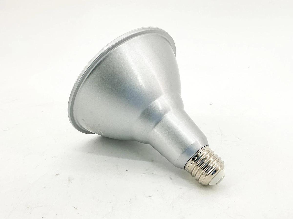 Lot of 2 New Satco S29441 LED Bulb Soft White 15W 120V 1200 Lumens 3000K