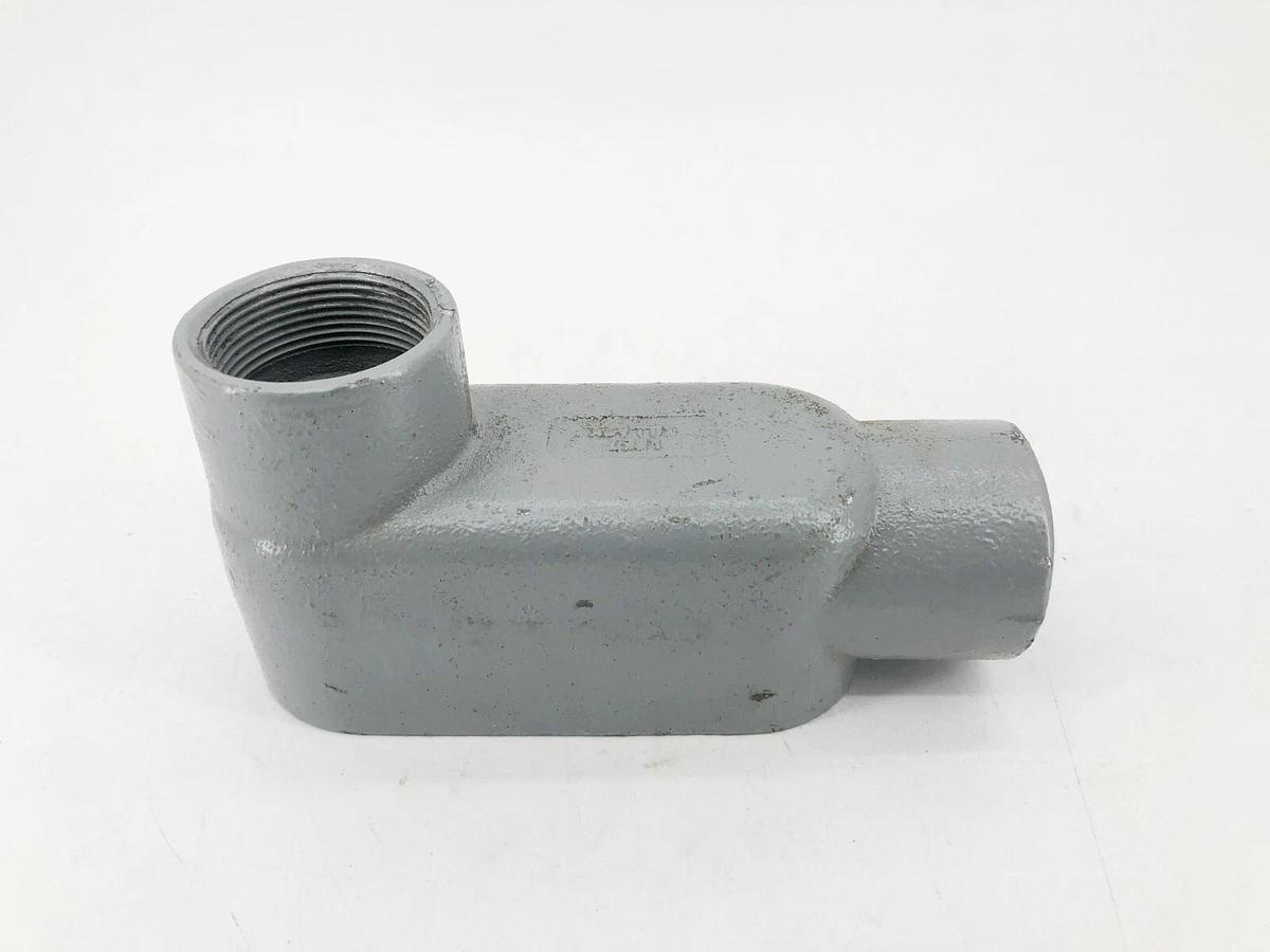 Lot of 2 New Killark LB57 1-1/2" Conduit Outlet Bodies Iron