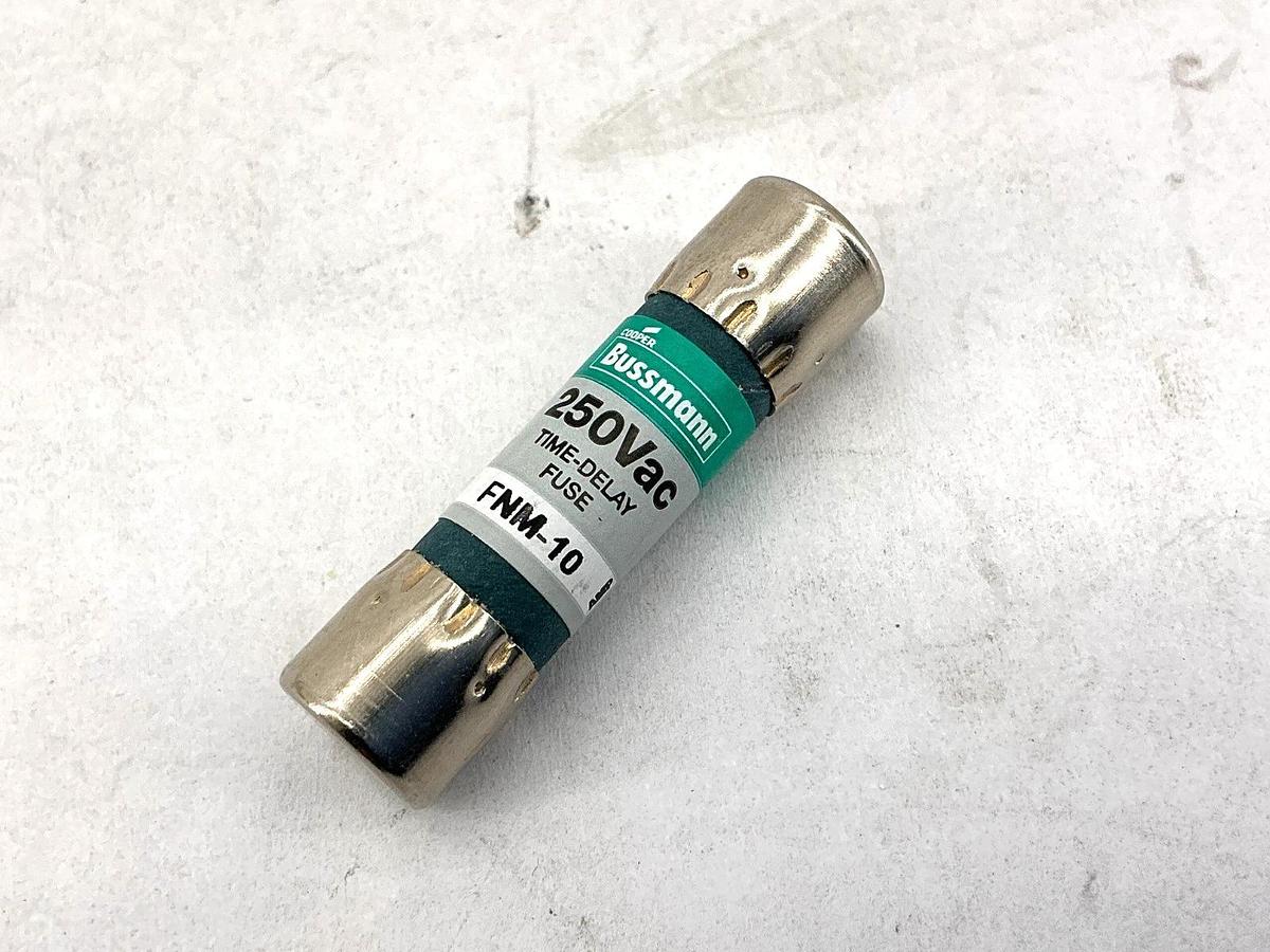 New Bussmann FNM-10 250Vac Time-Delay Fuse 10A 250V Box of 10