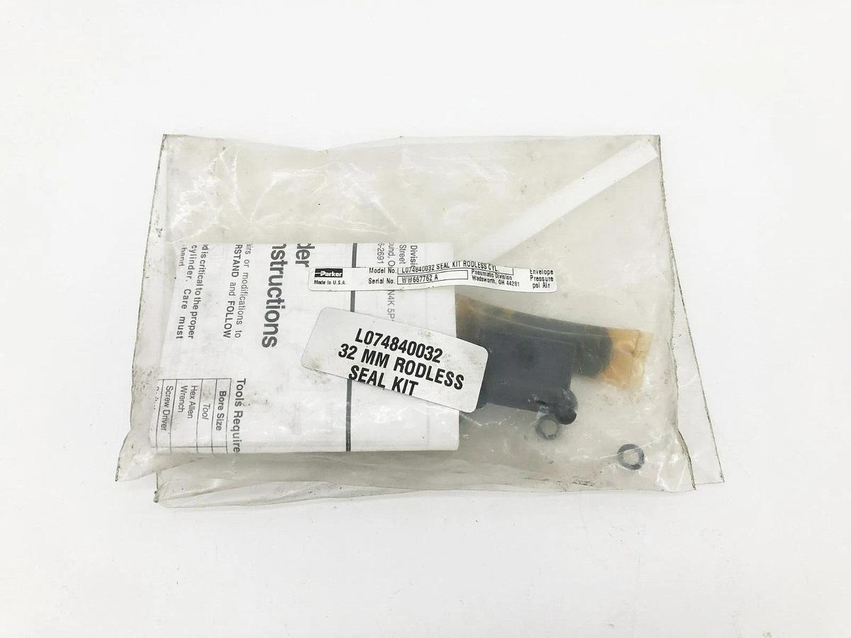 New Parker L074840032 Rodless Seal Kit 32mm