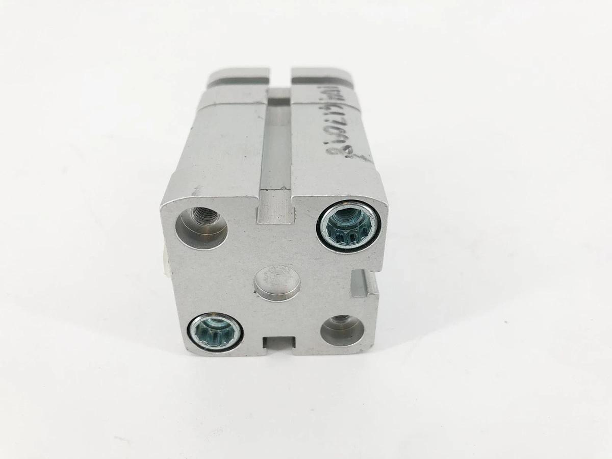 New Festo ADNGF-25-15-P-A Compact Cylinder 554231 10 bar - No Box