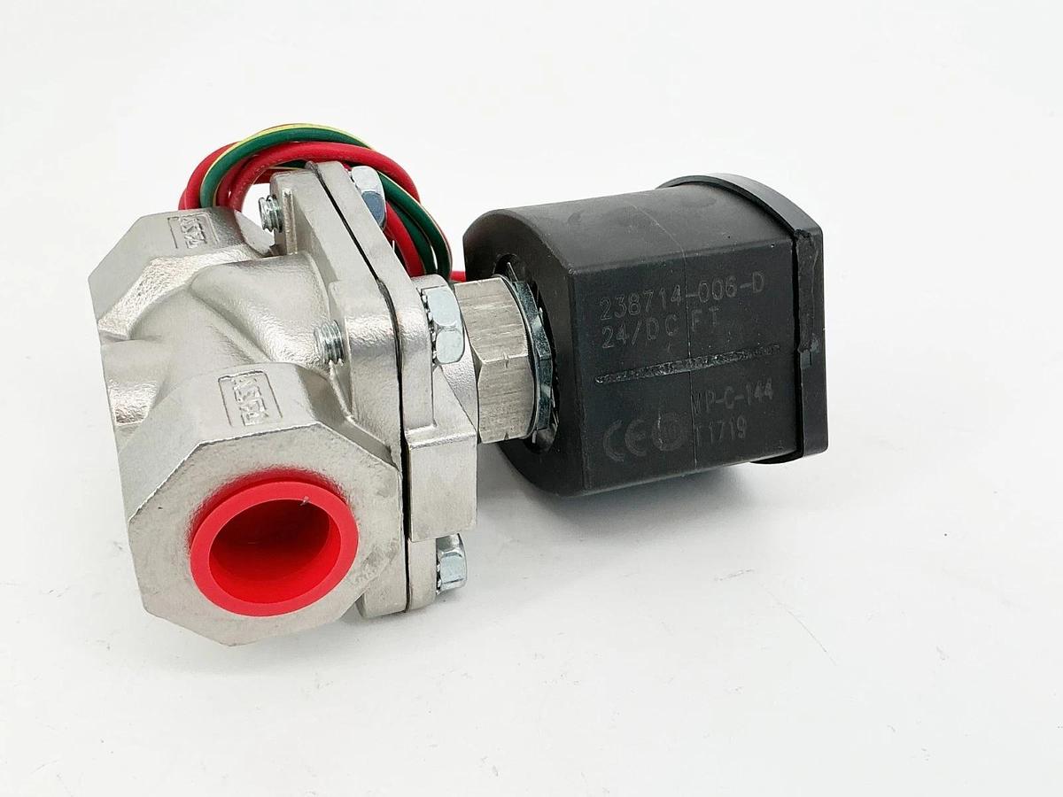 New Asco EF8210G030 Solenoid Valve 125PSI 1/2" 11.6W 24VDC