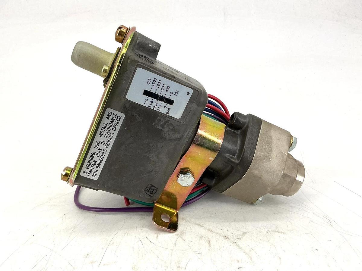 New Barksdale C9612-2-CS Piston Pressure Switch Range 125-1500PSI 8.62-103BAR