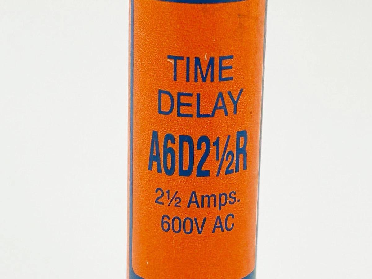 New Lot of 2 Ferraz Shawmut A6D2-1/2R Time Delay Dual Element 2.5A 600V RK1