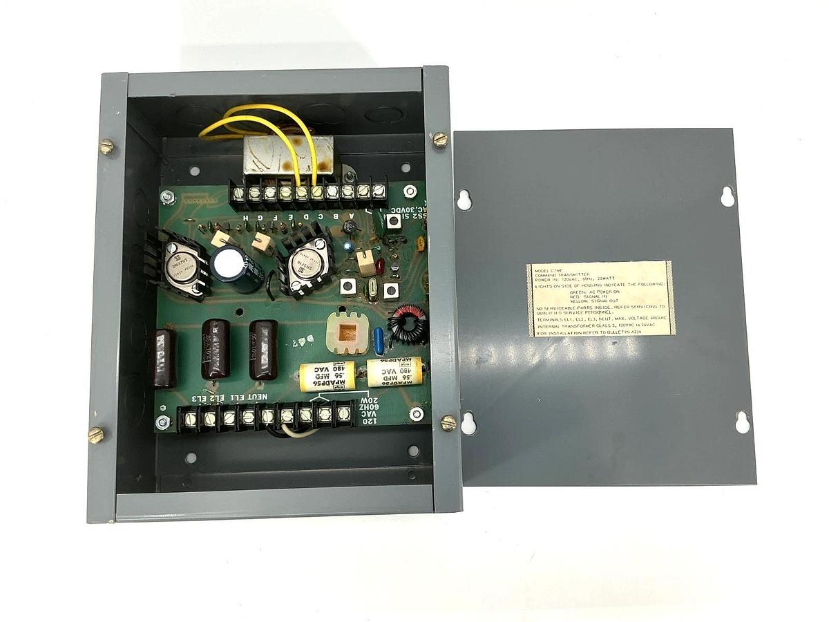 New Unbranded CTME Command Transmitter Indicating LEDs 10X8X4 20W 120VAC 60HZ