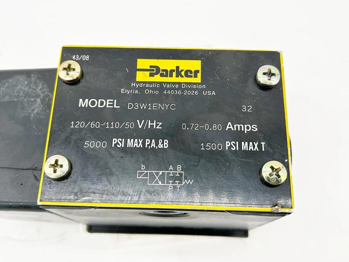 New Parker D3W1ENYC-32 Directional Control Solenoid Valve 120V 5000PSI - No Box