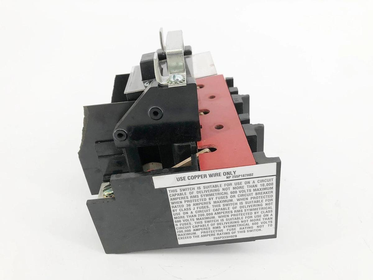 Used Cutler-Hammer DS16U Type DS Disconnect Switch 30A 600VAC 250VDC