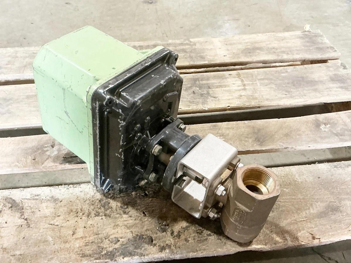 New Dresser RCS Electripower MAR10-30 Valve Actuator 120V 50/60Hz .50A 1-1/4"