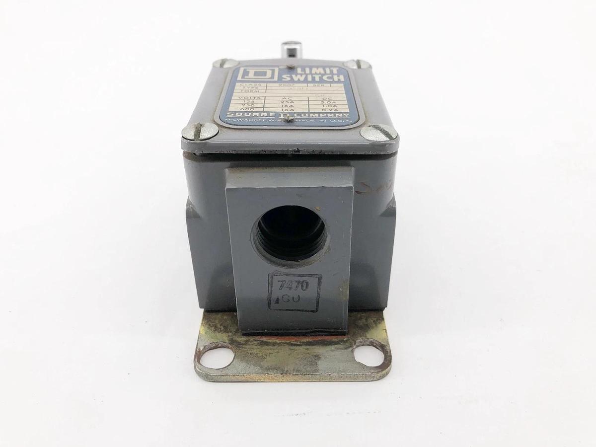 Used Square D 9007TSD1 Rotary Lever Limit Switch 600VAC Ser. A