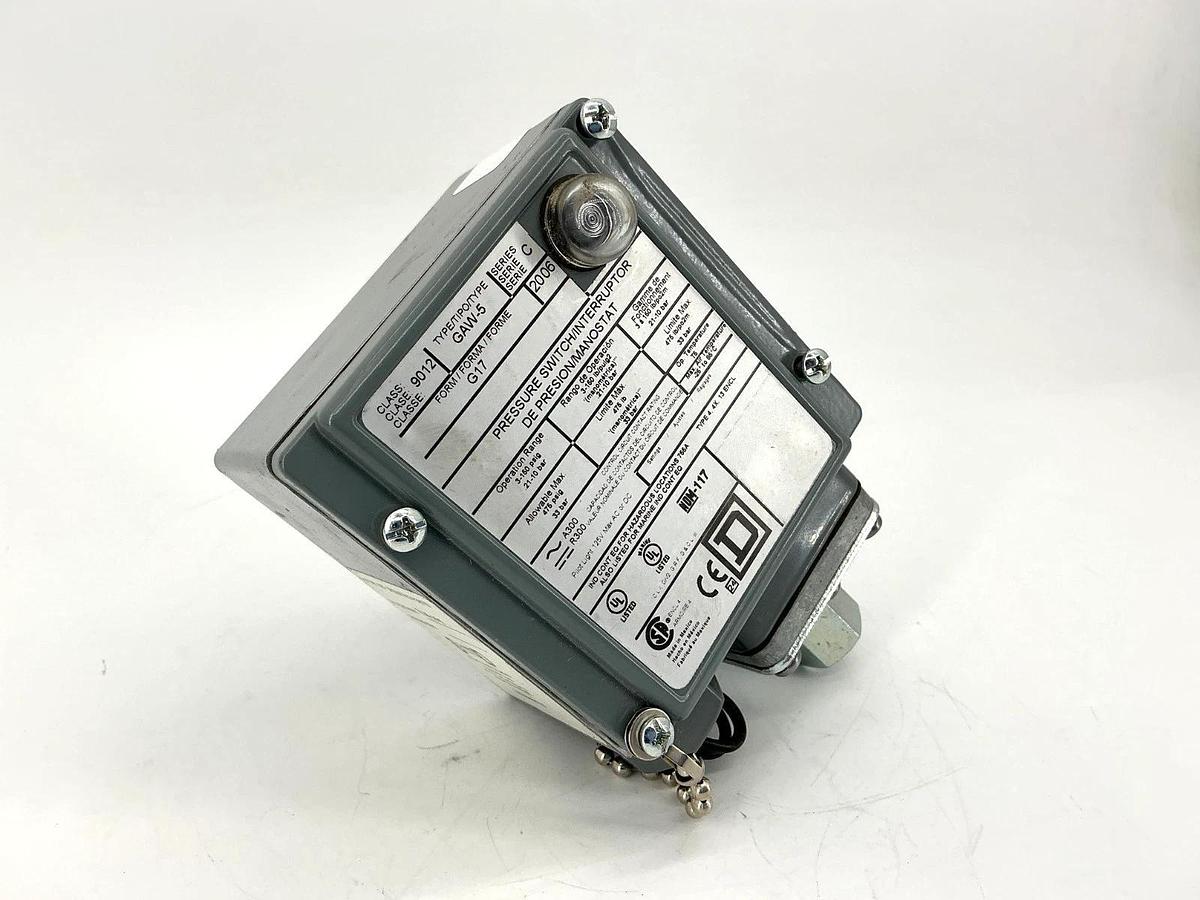 New Square D 9012GAW-5 Ser C Pressure Switch 3-150PSIG 480VAC 9012GAW5 - No Box