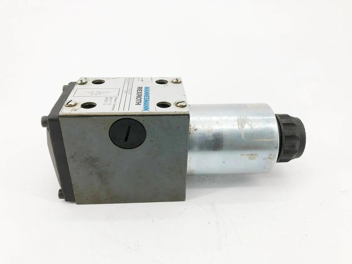 Used Rexroth 4WE10EA31/CG24N9Z4 Directional Valve 24VDC 1.46A 591219/1