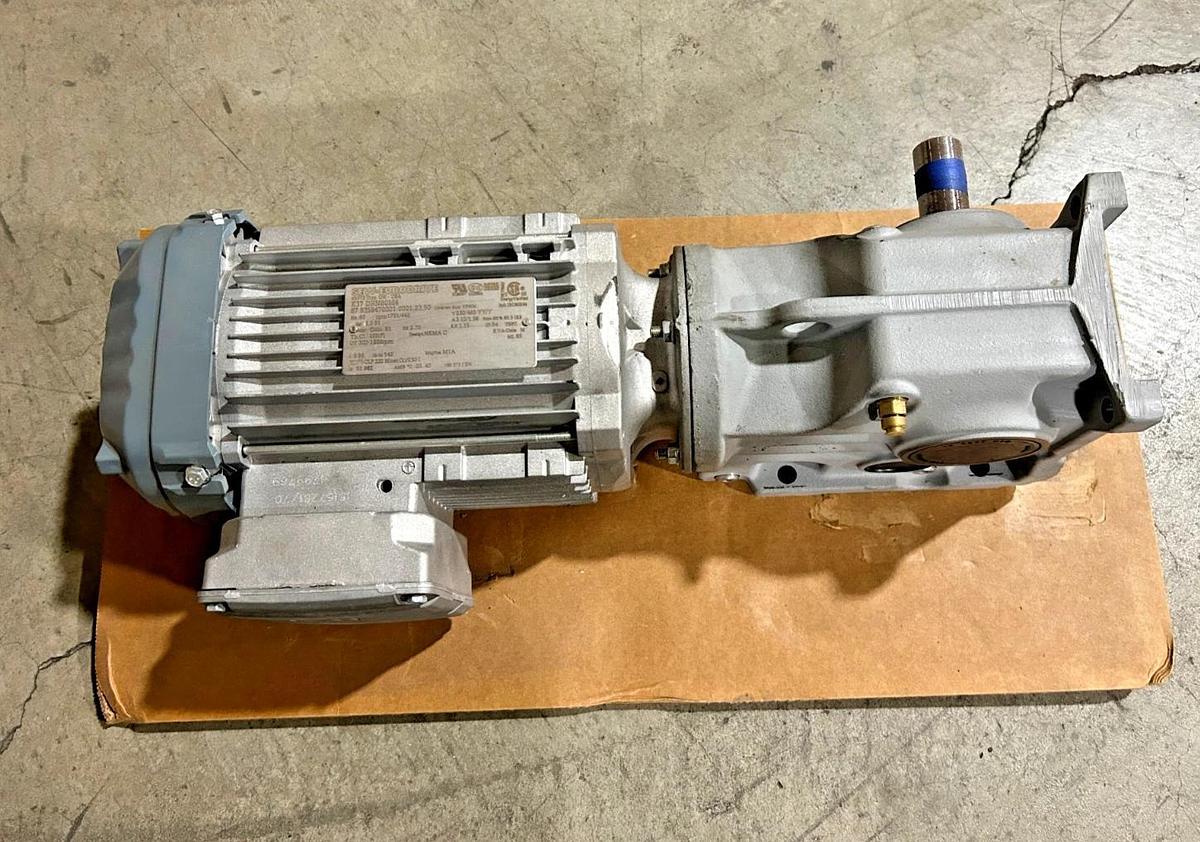 New SEW Eurodrive K37 DRN80M4 Gearmotor Inverter Duty VPWM 230/460V 1751/440rpm