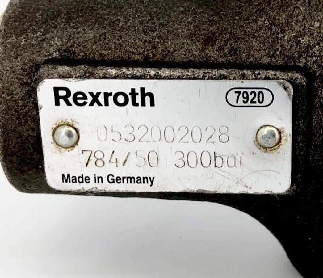 New Rexroth 0532002028 Pressure Relief Valve 50-300 Bar - No Box