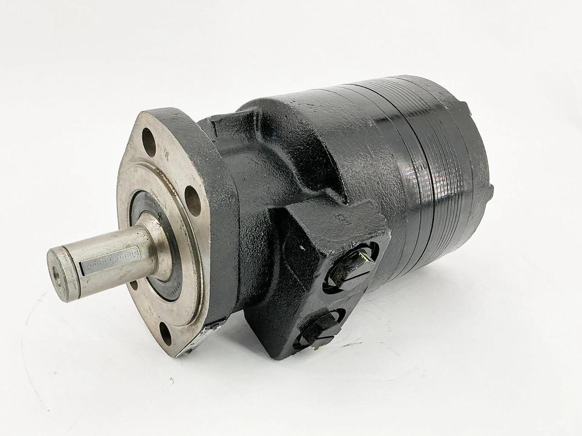 New Ross MB060102AAAA Hydraulic Motor - No Box
