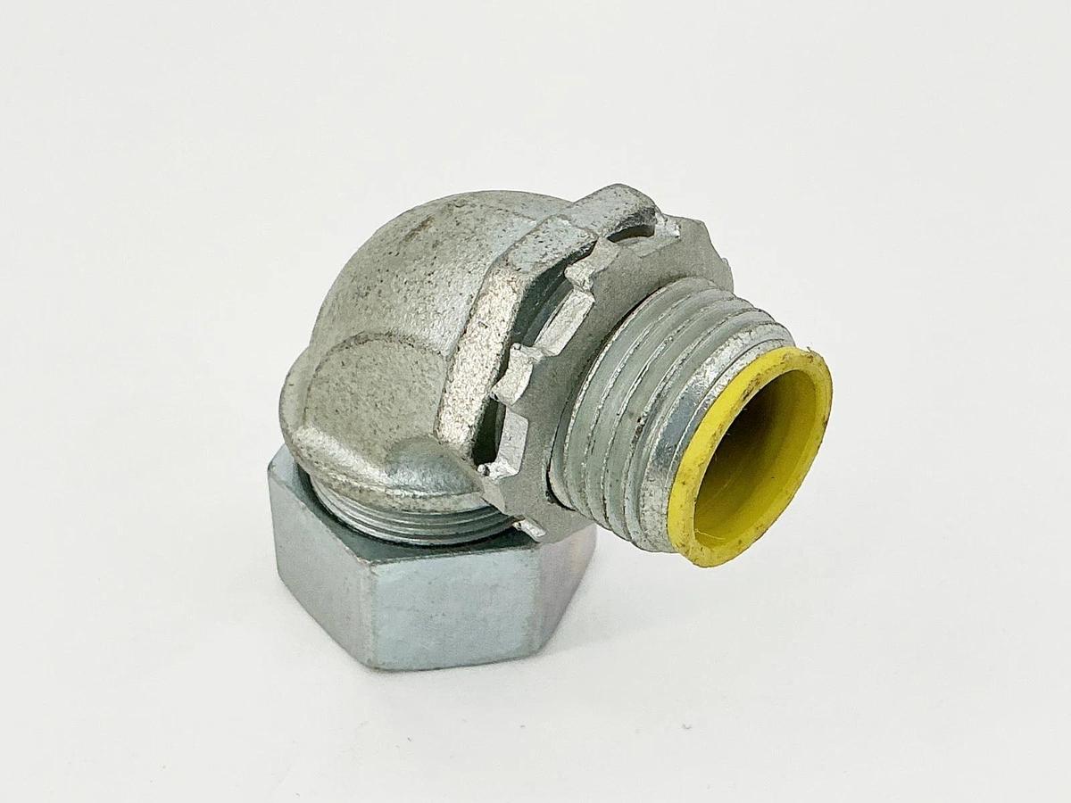 New Lot of 11 Hubbell 3541 Liquid Tight 90 Deg Connector 3/8" - No Box