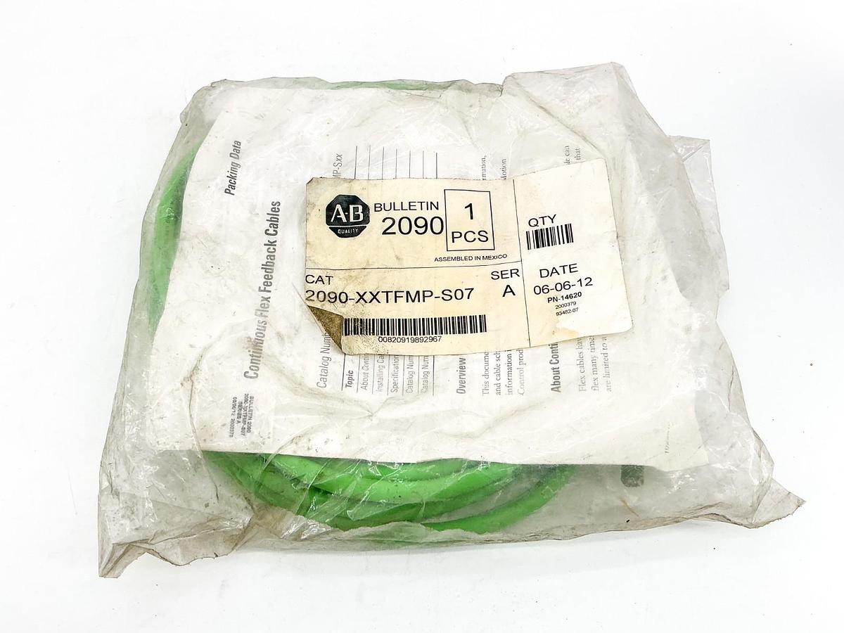 New Allen Bradley 2090-XXTFMP-S07 Continuous Flex Power Cable 300V Ser.A