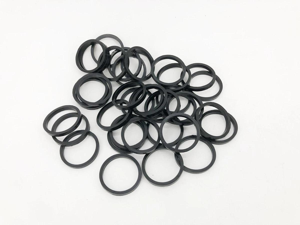Lot of 40 New Sloan 4AYE9 Gaskets