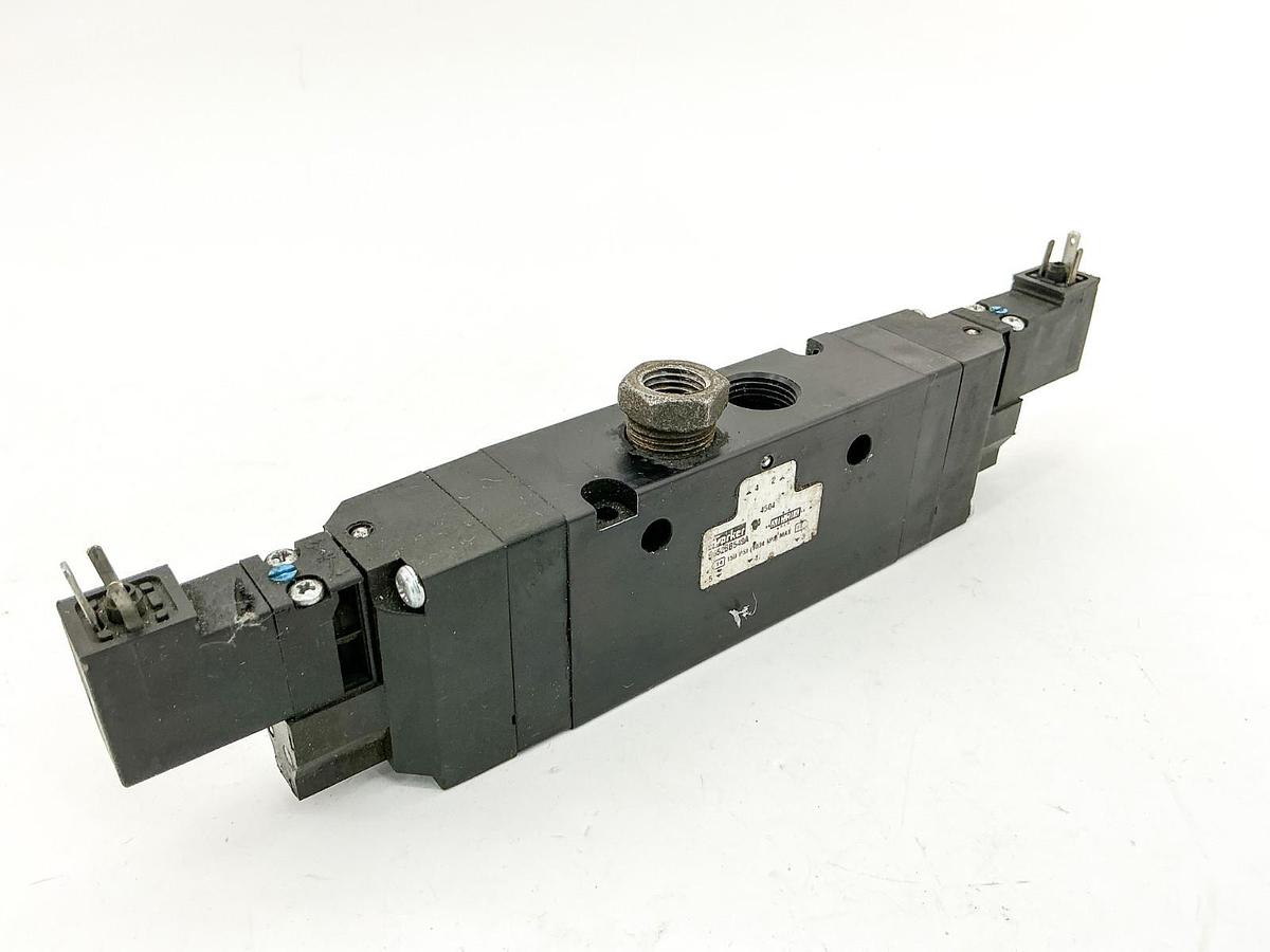 Used Parker B652BB549A Solenoid Valve 150PSI 24VDC 1.2W