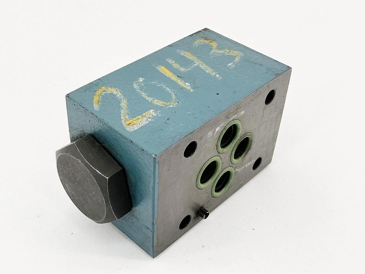 New Bosch FB1-PD-HM-101-C-50-9-810-161-171 Flow Control Valve 4500PSI - No Box