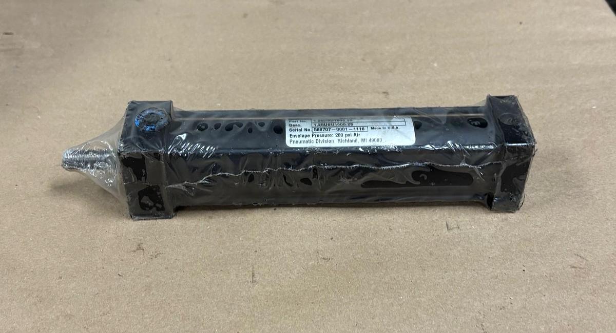 New Parker 01.25USU16-0.750 Pneumatic Cylinder 200PSI 1.25" Bore .750" Stroke