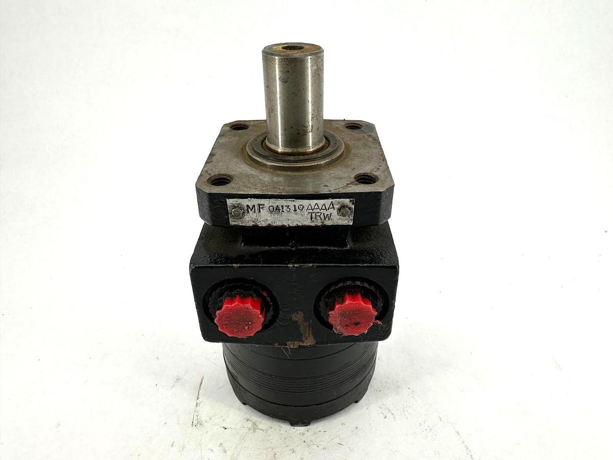 New Ross MF041310AAAA TRW Hydraulic Motor Torqmotor 0.97" OD Shaft - No Box