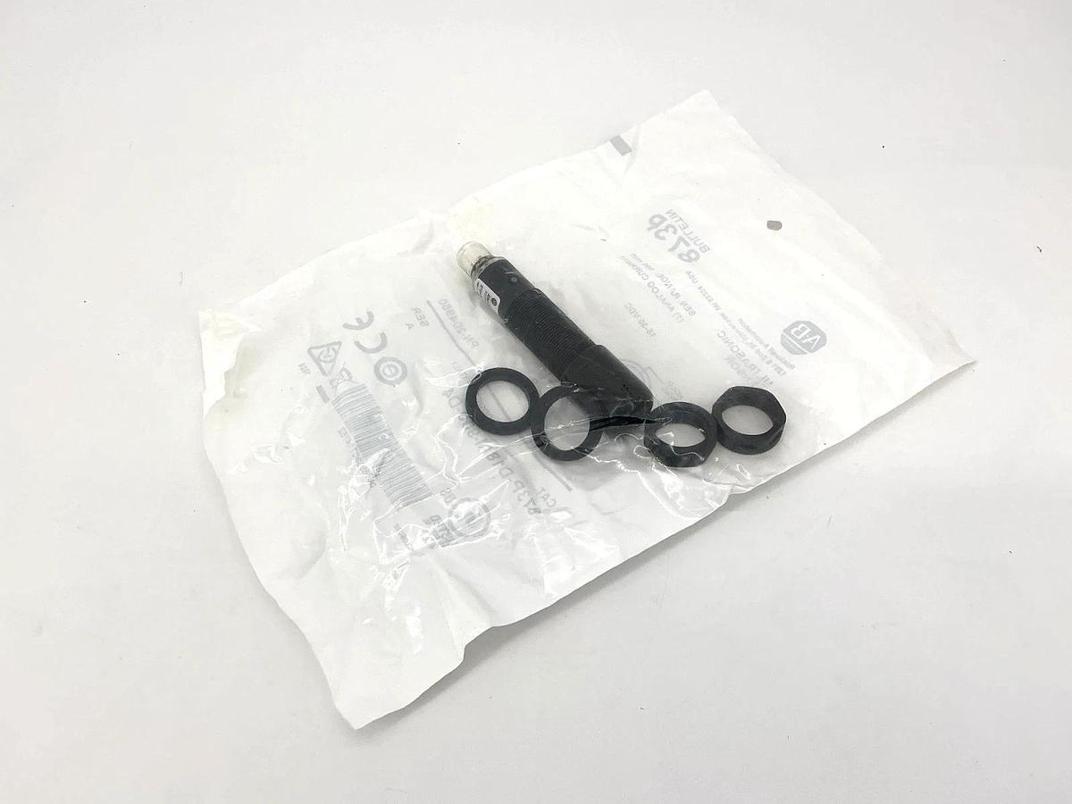 New Allen Bradley 873P-D18AI-900-D4 Ser A Ultrasonic Sensor Range: 900mm 15-30V