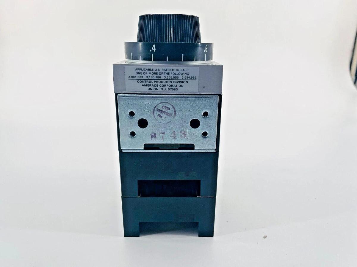 New Agastat 7024AA Time Delay Relay 120V 60Hz