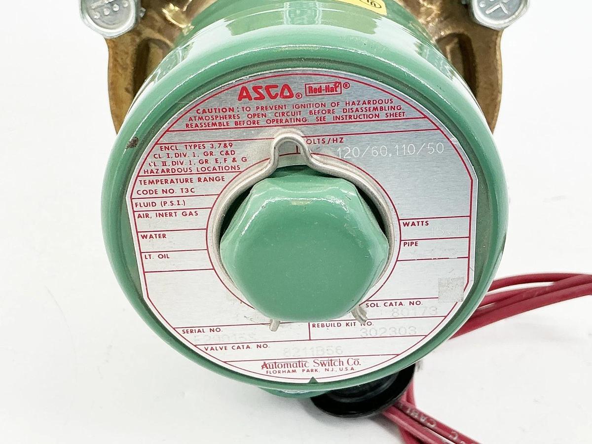 New Asco 8211B56 110/120V Solenoid Valve 125PSI 1-1/2" Pipe 15/4W 50/60Hz