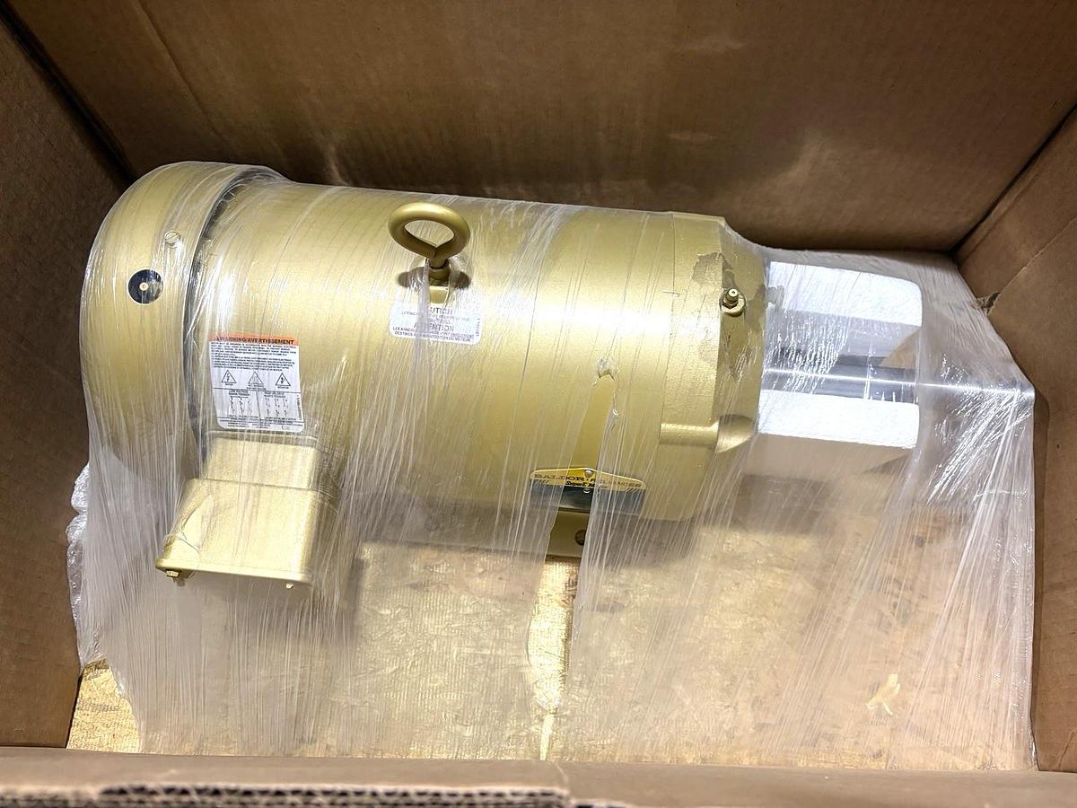 New Baldor EJPM3615T 5HP TEFC Motor 230/460V 3PH 1800RPM 184JP Frame